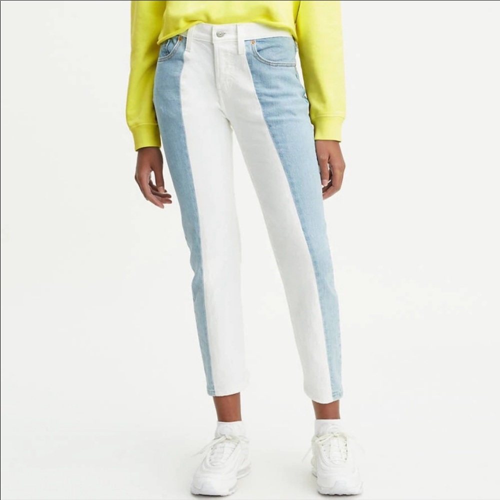 501 Levi’s Tapered Jeans, 2 Colors, Sz. 33x26